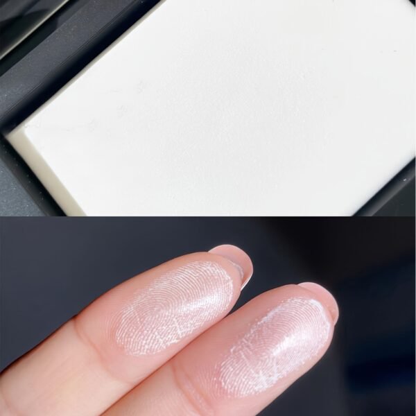 NARS Light Reflecting Setting Powder Pressed - 3g Mini Size, Oil-Control & Natural Finish, Lightweight Formula with Clear Powder for All Light Beige Types, Compact & Travel-Friendly - Image 9
